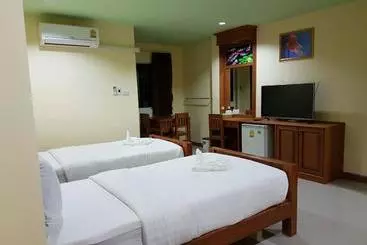 هتل Kasinpat Home