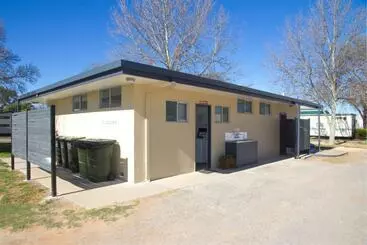 Hotel All Seasons Houseboats