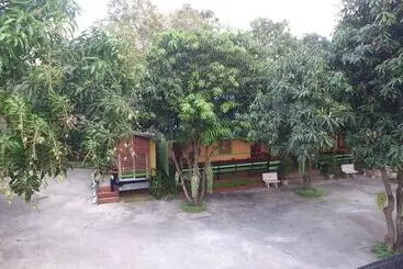 ホテル Home Hug Pak Sabai