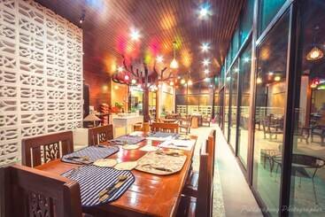 호텔 Krabi Good Luck Resort