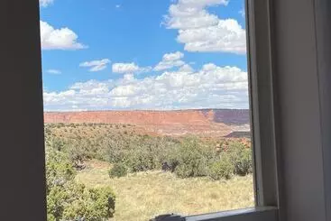 Hotelli Skyridge Inn