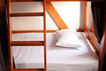 בית מלון כפרי Guest House M104 Kagoshima