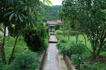 هتل New Dakshinkali Village Resort