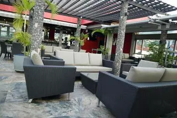 Hotelli Kiriri Garden