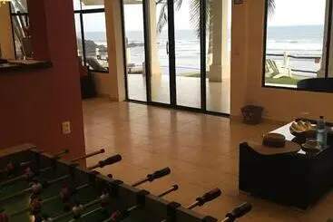 ホテル Vista Las Olas Resort