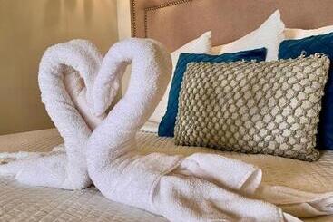 ホテル Vista Las Olas Resort