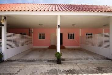 پانسیون Sweethome Resort