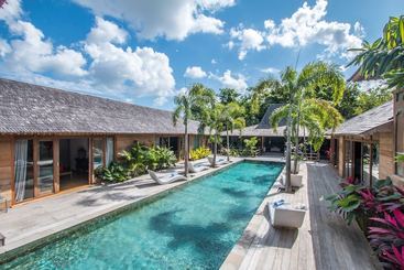 Жильё для туристов Secret River Villa