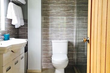 آپارتمانهای توریستها Treetops Apartments