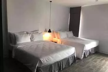 هتل آپارتمان K House