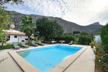 דירות לתיירים Villa Can Pau