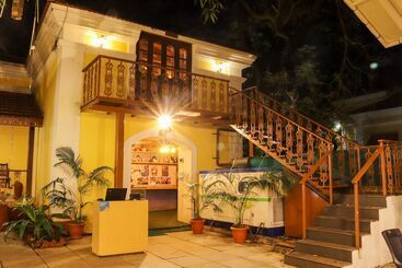 Hotel Surya Kiran Heritage