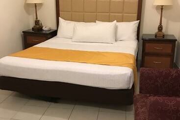 汽车旅馆 Guillen Jr