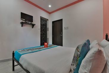 Oyo 11525 Hotel Queen Of Queens Standard