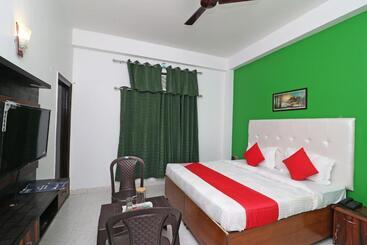 Hotel Oyo 11926 Ooak