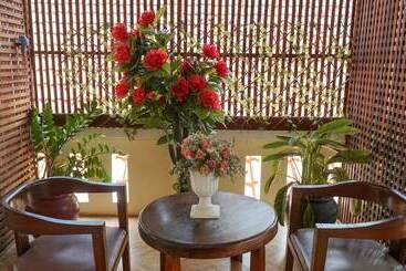 پانسیون Sakura