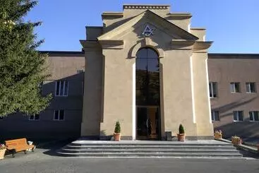 ホテル Jermuk Ashkhar Sanatorium