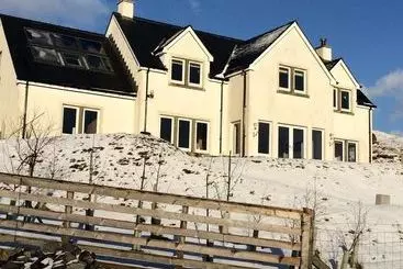 Hotel Lochedge Lodge