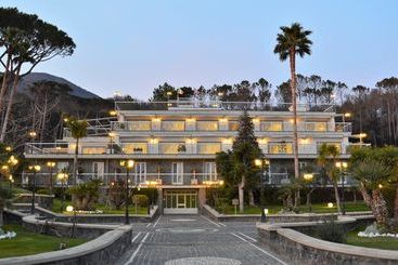 فندق Parco Vesevus