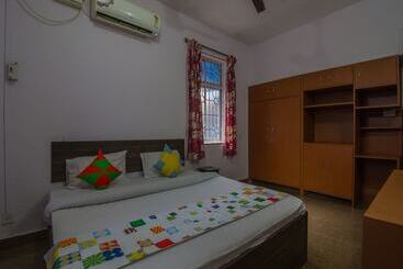 Appartements touristiques Oyo 16923 Home Graceful Studio