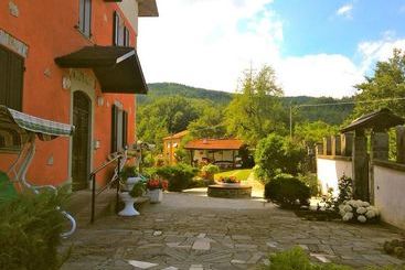 Отель Agriturismo La Tempestosa