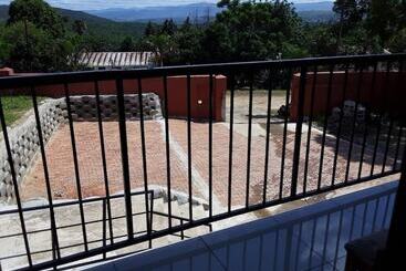 Bed and Breakfast Coats Valley House