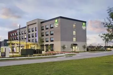 ホテル Holiday Inn Express & Suites Dallas Frisco Nw Toyota Stdm By Ihg