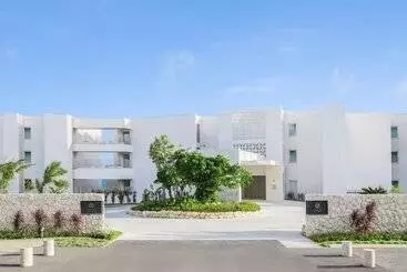 Iraph Sui, A Luxury Collection Hotel, Miyako Okinawa