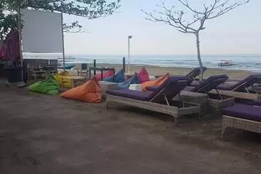 ホテル Meno Mojo Beach Resort