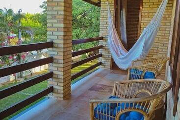 בית מלון כפרי Refugios Parajuru