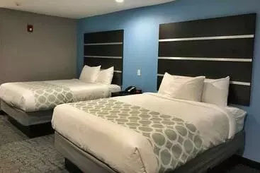 Hotelli Rodeway Inn South