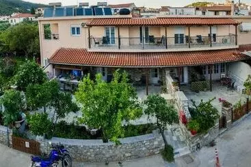 Lejlighed Polykratis Rooms