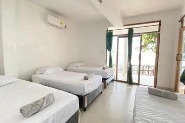 Hotel Necoliving Suites