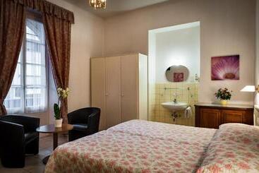 בית מלון כפרי Easyrooms Dell'angelo