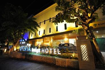 Sylvia Hotel Premier Kupang