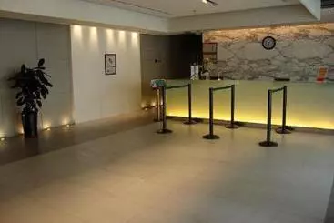 Hotelli Jinjiang Inn Tianjin People S Hospital