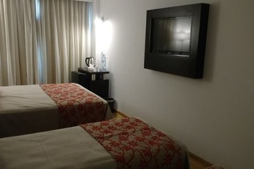 هتل Palermo Bridge