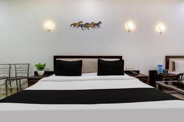 호텔 O Tajganj Near Taj Mahal West Gate Formerly Apollo