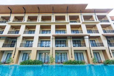 Aurico Kata Resort & Spa   Sha Extra Plus