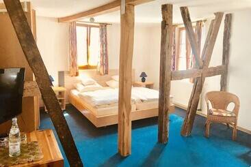 酒店 Weingut Dehren