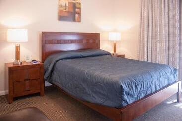 Aparthotel Grand Lake & Lifetime Of Vacations Resorts