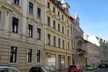 هتل Picobello Pension