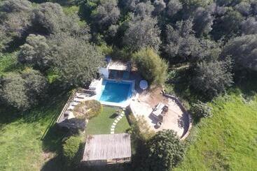 پانسیون Quinta Da Colina