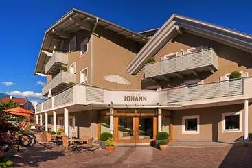 Sankt Johann Spa Suites & Apartments