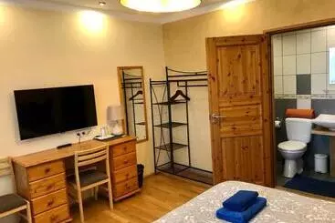 Auberge Veeriku Villa
