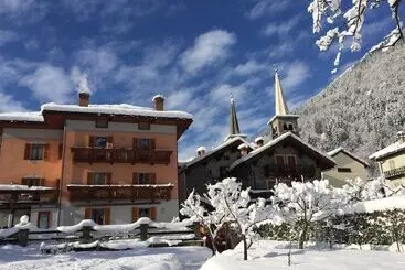 Aamiaismajoitus (B&B) Tre Alberi Liberi