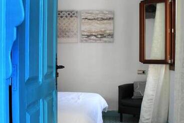 ペンション Hostal Extramuros