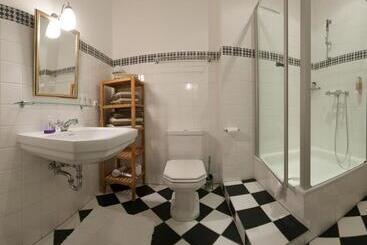 پانسیون Kunsthaus