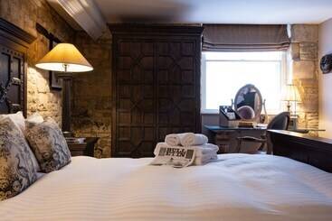 Пансион The Bull And Swan