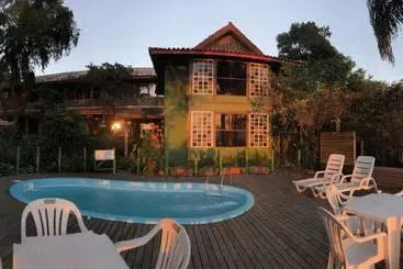 ペンション Pousada Canoa Azul Na Praia Da Ferrugem